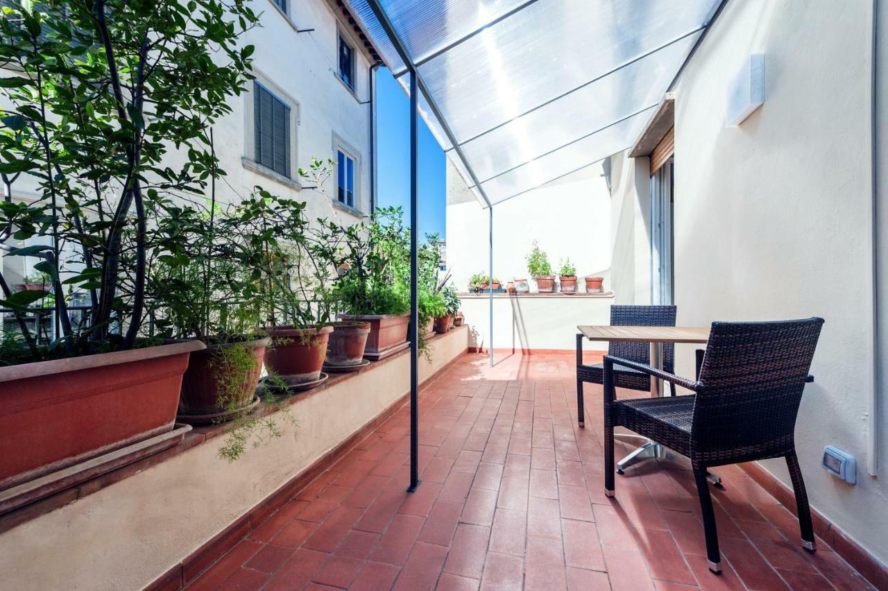 Downtown Apt Quiet With Terrace And Lift ฟลอเรนซ์ ภายนอก รูปภาพ